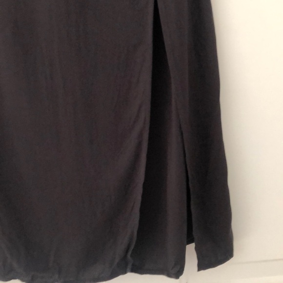 H&M black midi skirt with slit - Picture 4 of 6